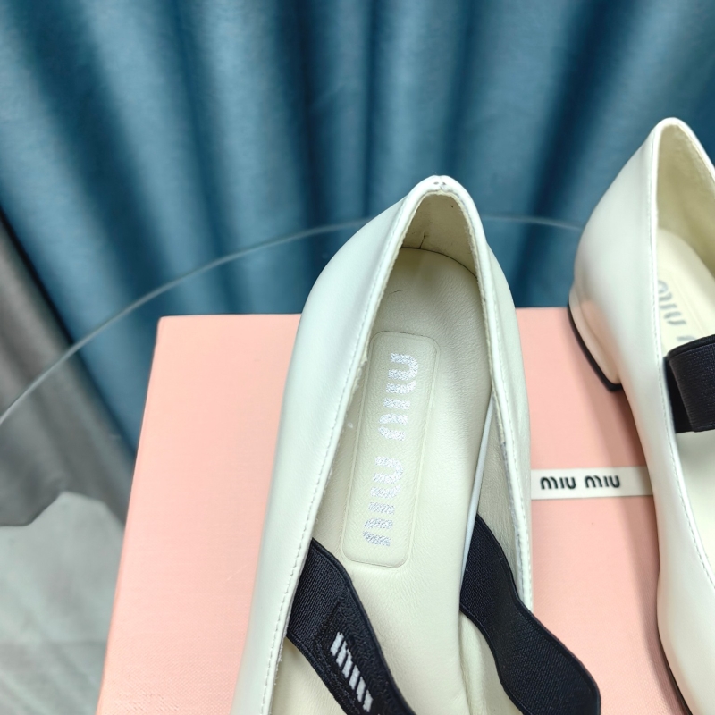 Miu Miu flat shoes